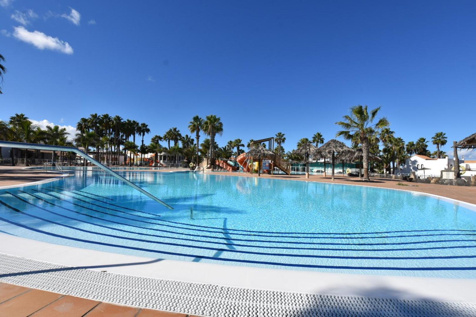 Book Jet - Oasis Dunas Apartment Relax & Maxi Pool Corralejo Eksteriør billede